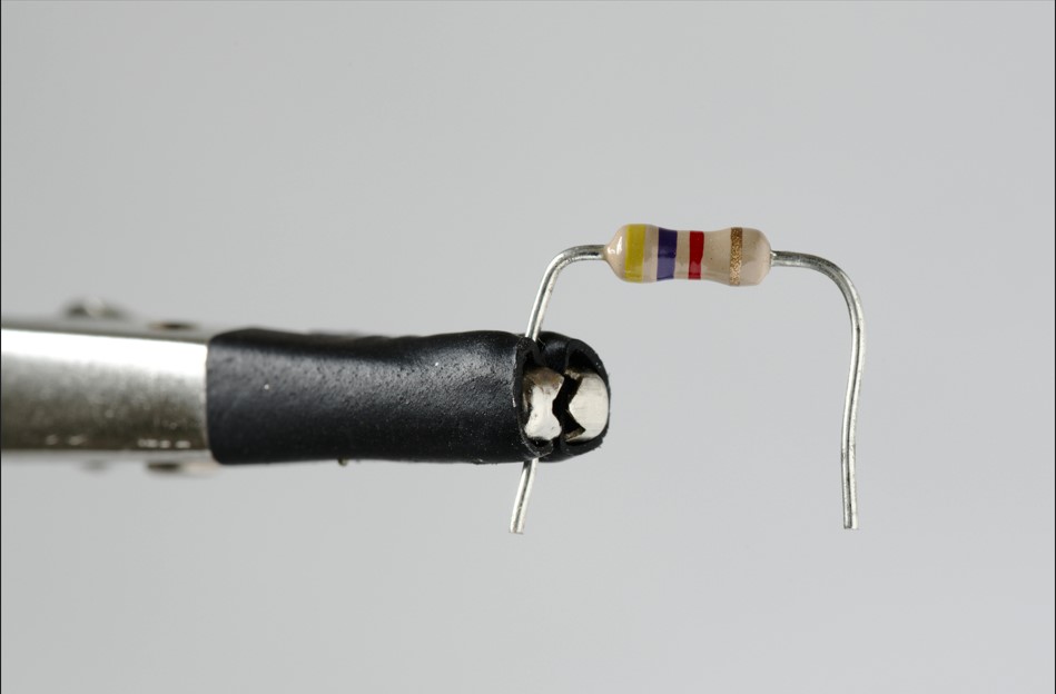 Resistor