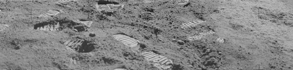Las huellas de los astronautas de Apolo 15 en la luna