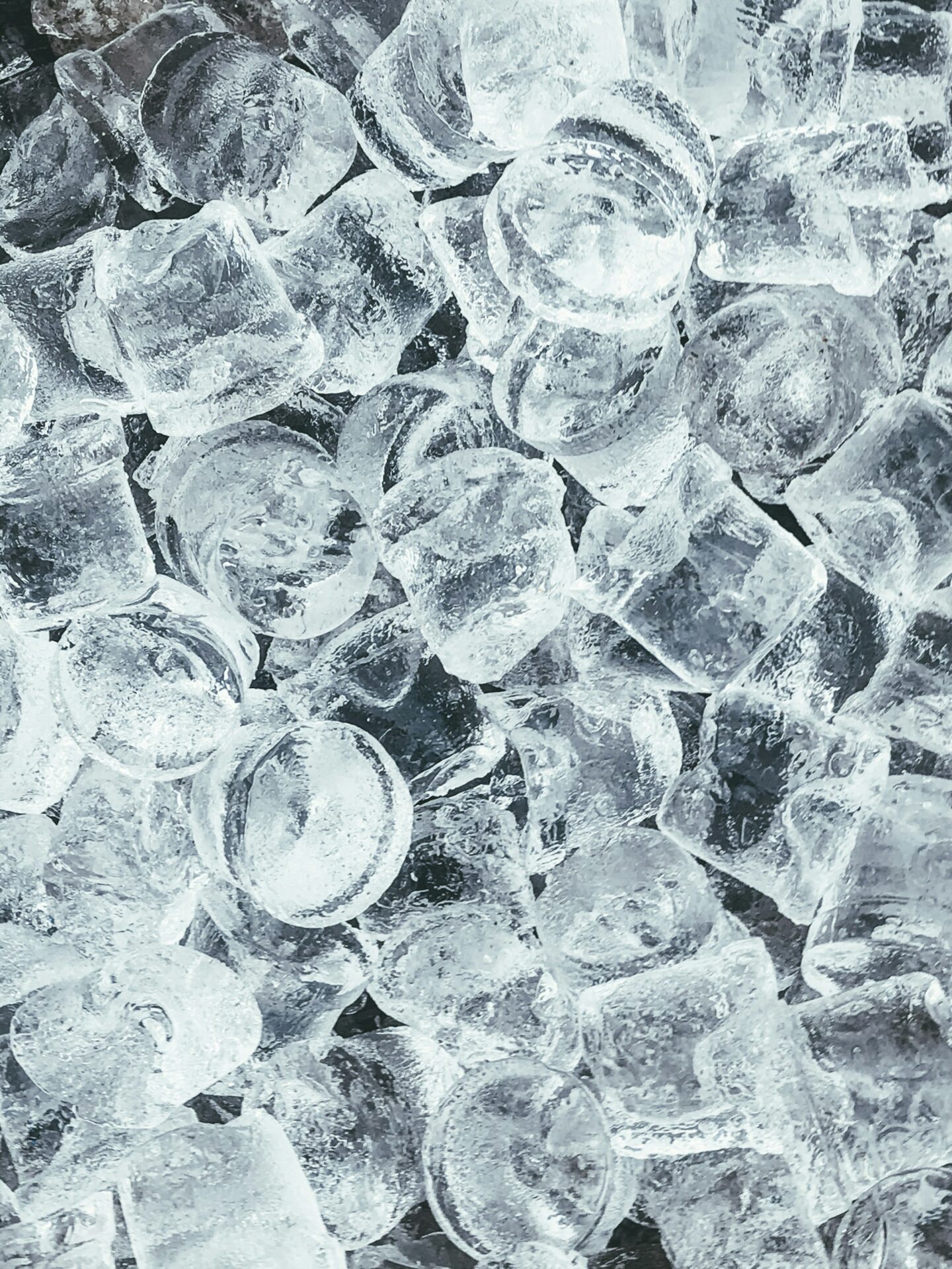 Agua en forma de hielo