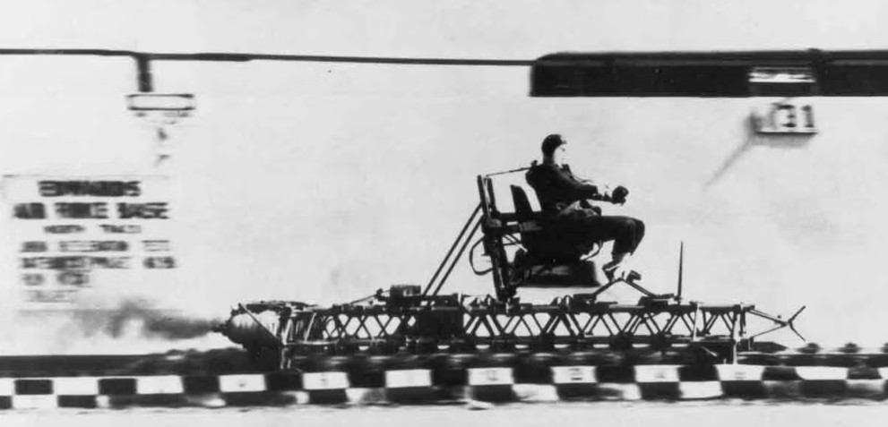 Trineo cohete MX-981 donde nació la Ley de Murphy en 1949.